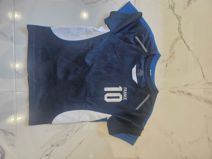 Tee-shirt de foot - photo numéro 3