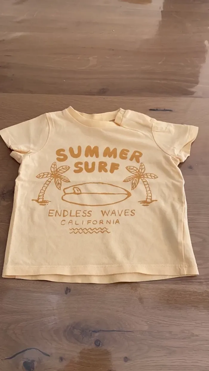 Tee shirt