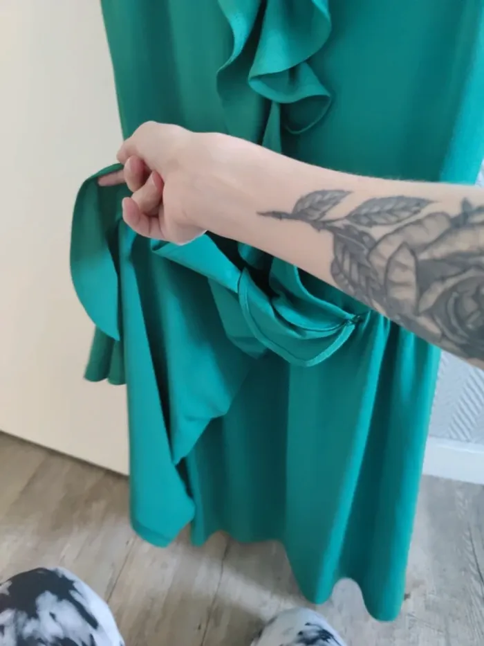 Robe 🟢 cache cache taille S - photo numéro 5