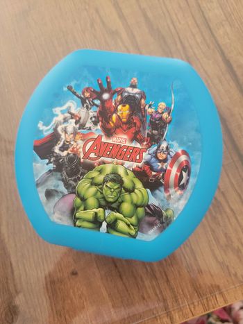 Boite à goûter avengers