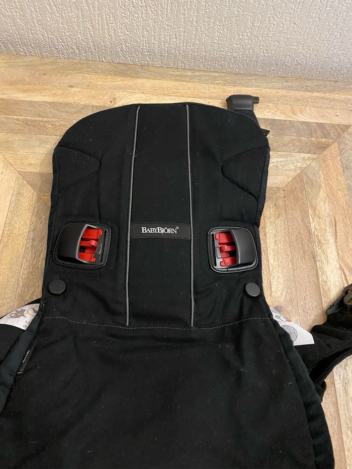 Porte bébé babybjörn en excellent état - photo numéro 4