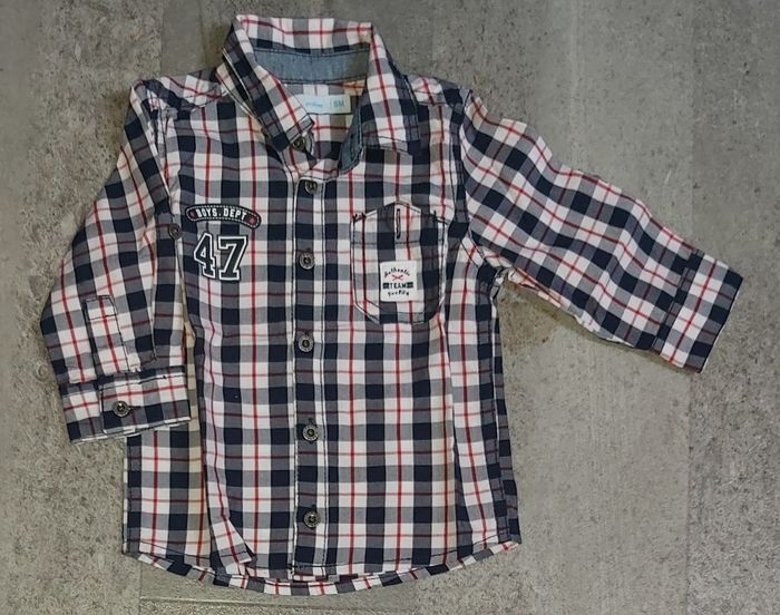 Chemise 6 mois garçon comme neuve