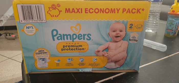 Couches pampers 2