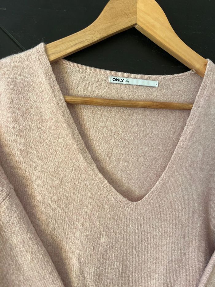 Pull rose Only - photo numéro 2