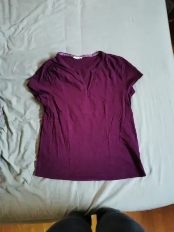 Tee-shirt cache cache