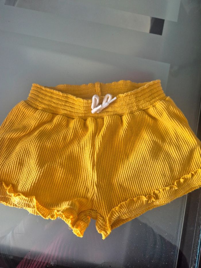 Short kiabi 18 mois