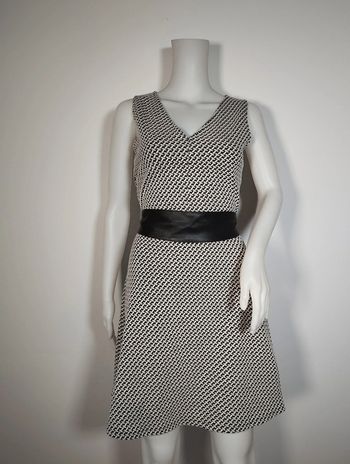 Robe épaisse Mango taille M