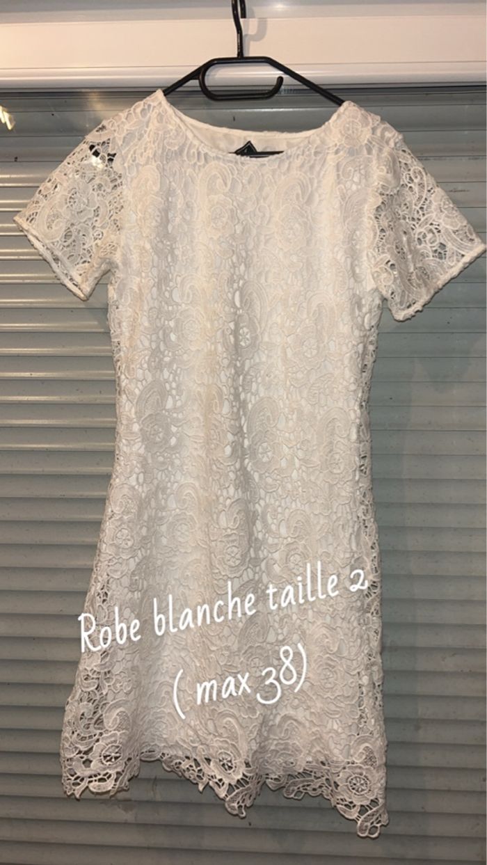 Robe dentelle