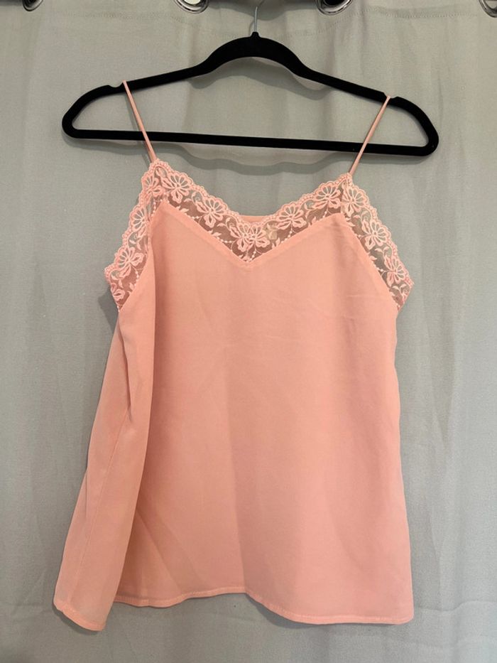 Haut à bretelles rose