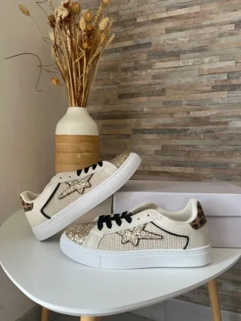 Magnifiques baskets p38 beiges et dorées