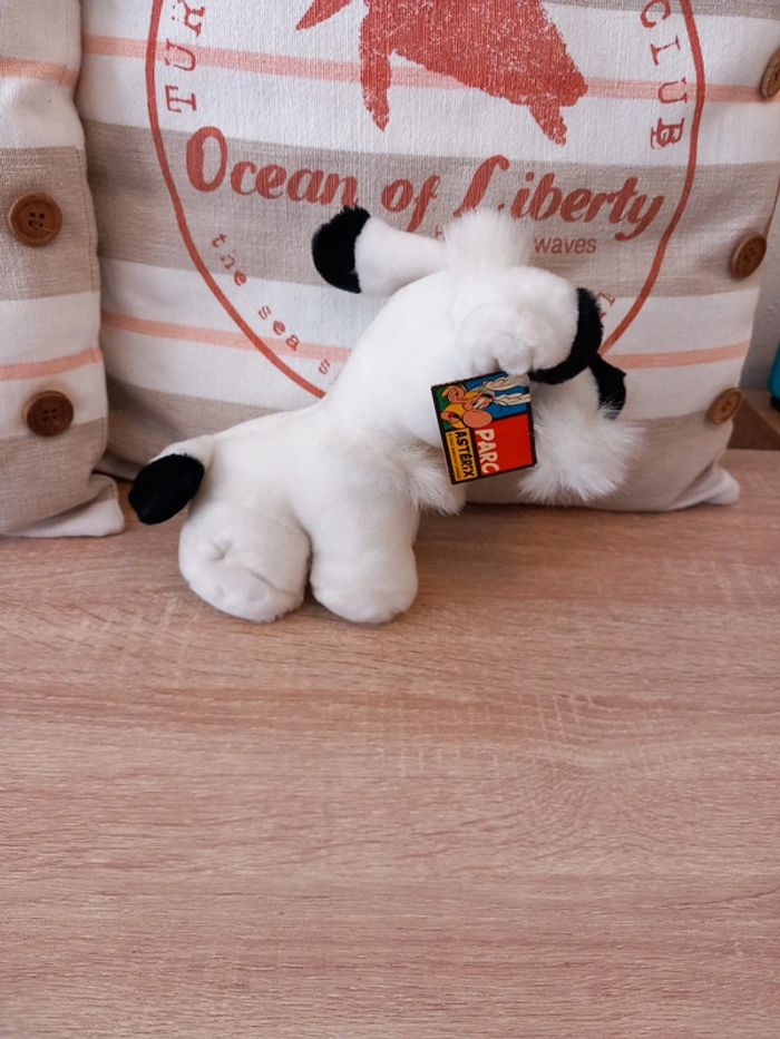 Peluche Idéfix année 1999 Marque nounours 20cm - photo numéro 3