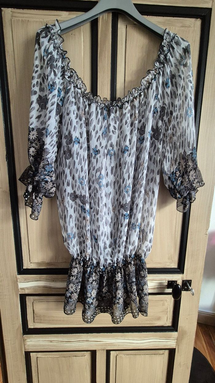 Tunique épaule dénudé - photo numéro 4