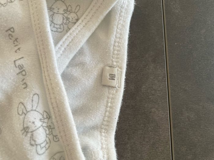 Lot de bodies - photo numéro 2