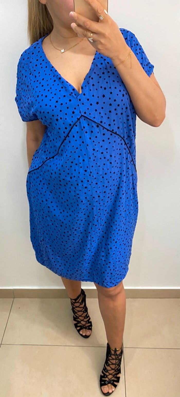 Jolie Robe Fluide Sans Manche Taille L - photo numéro 4