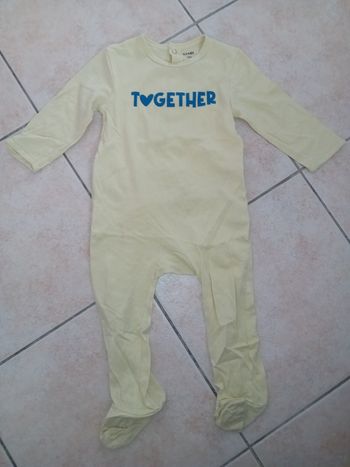Pyjama léger jaune 18 mois