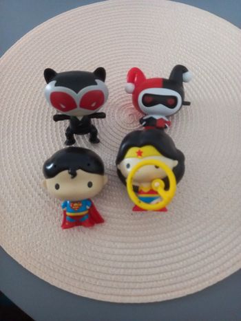 Lot de 4 figurines marvel