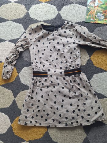 Robe à  pois