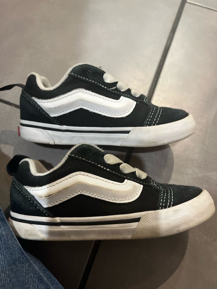 Basket vans enfant taille 25