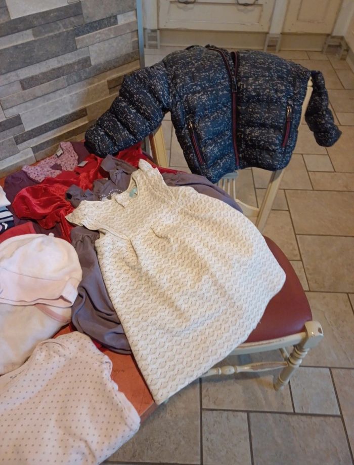 Lot de vêtements fille taille 12 mois hiver - photo numéro 4
