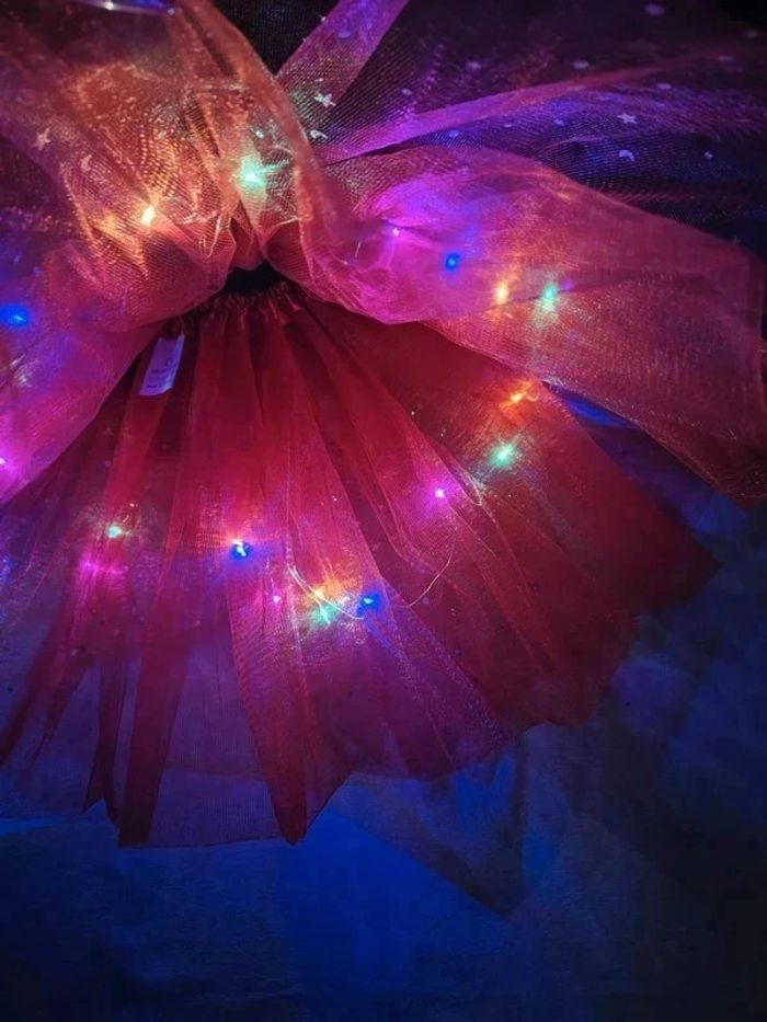 Jupe tutu rouge à leds scintillantes - photo numéro 10