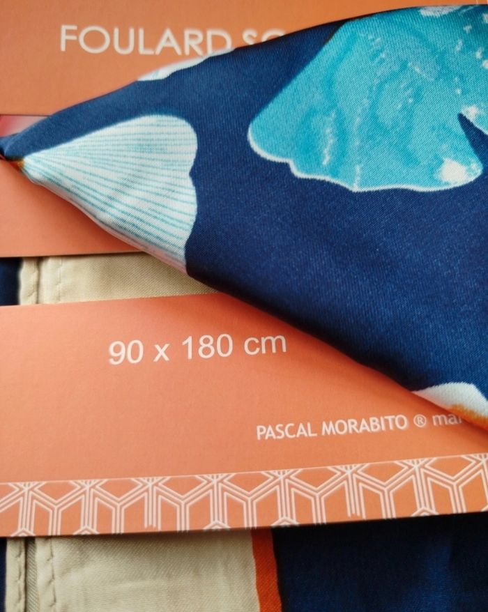 Foulard femme - photo numéro 4