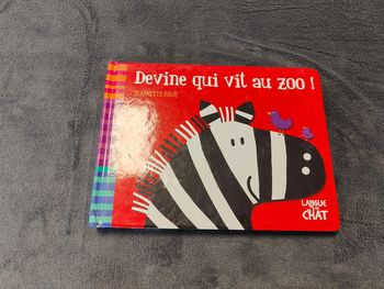 Livre Devine qui vit au zoo !