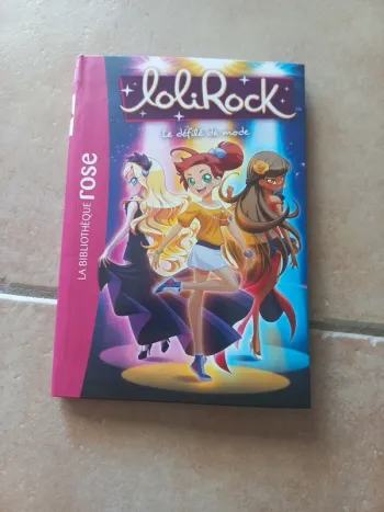 Bibliothèque rose Lolirock tome 10