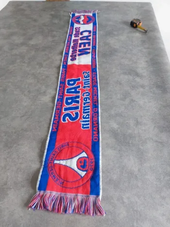 Echarpe Paris Saint Germain