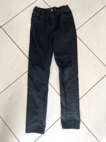 Jean pantalon T 9 ans Gémo noir