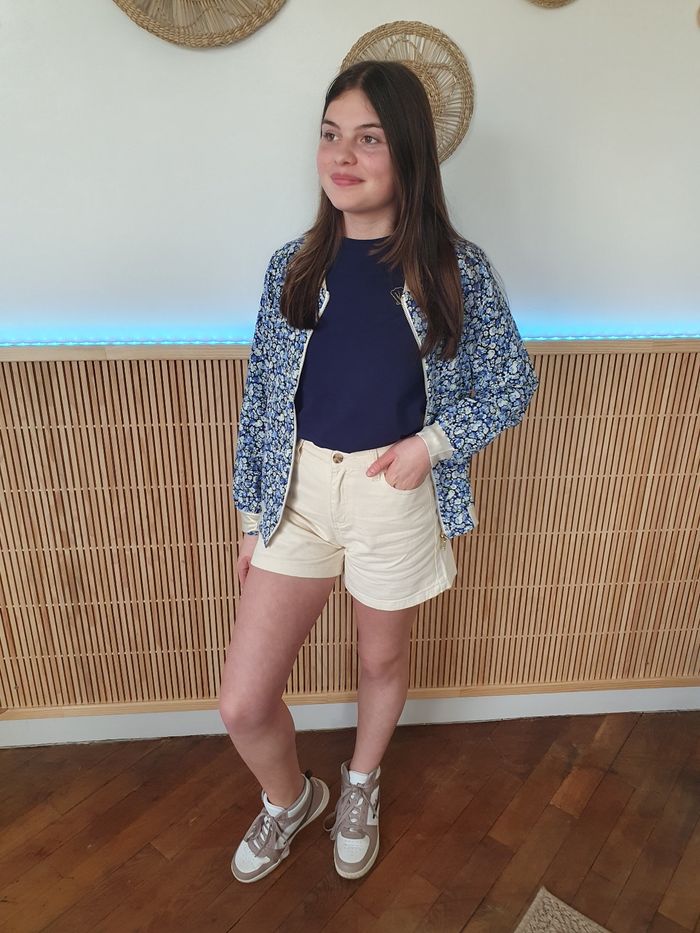 T-shirt bleu marine Coquillage Taille 8 ans - photo numéro 4