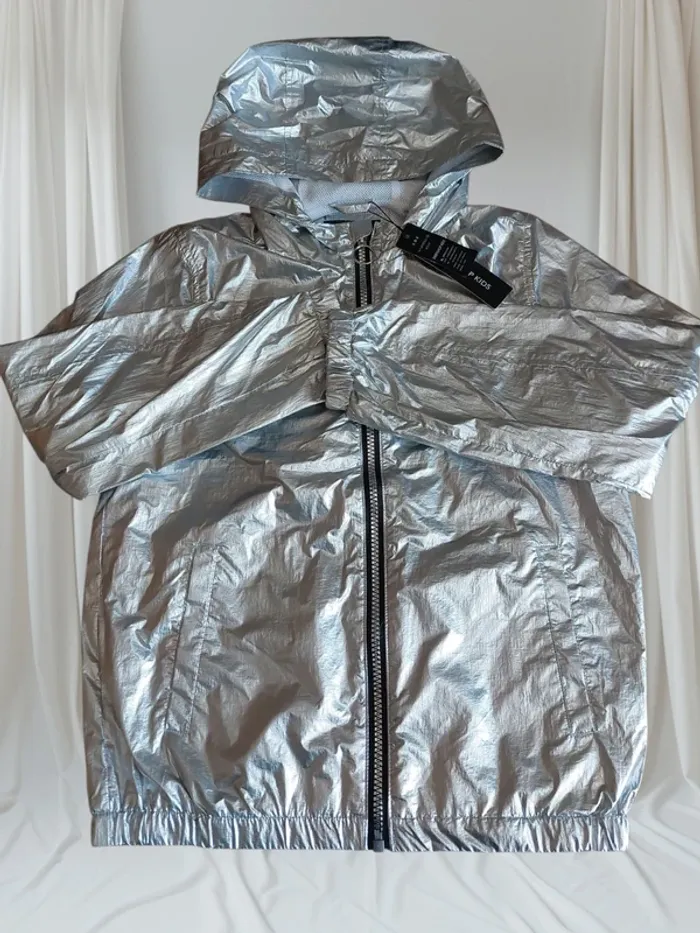 Veste coupe vent enfant T.10 ans neuve avec étiquette - photo numéro 2