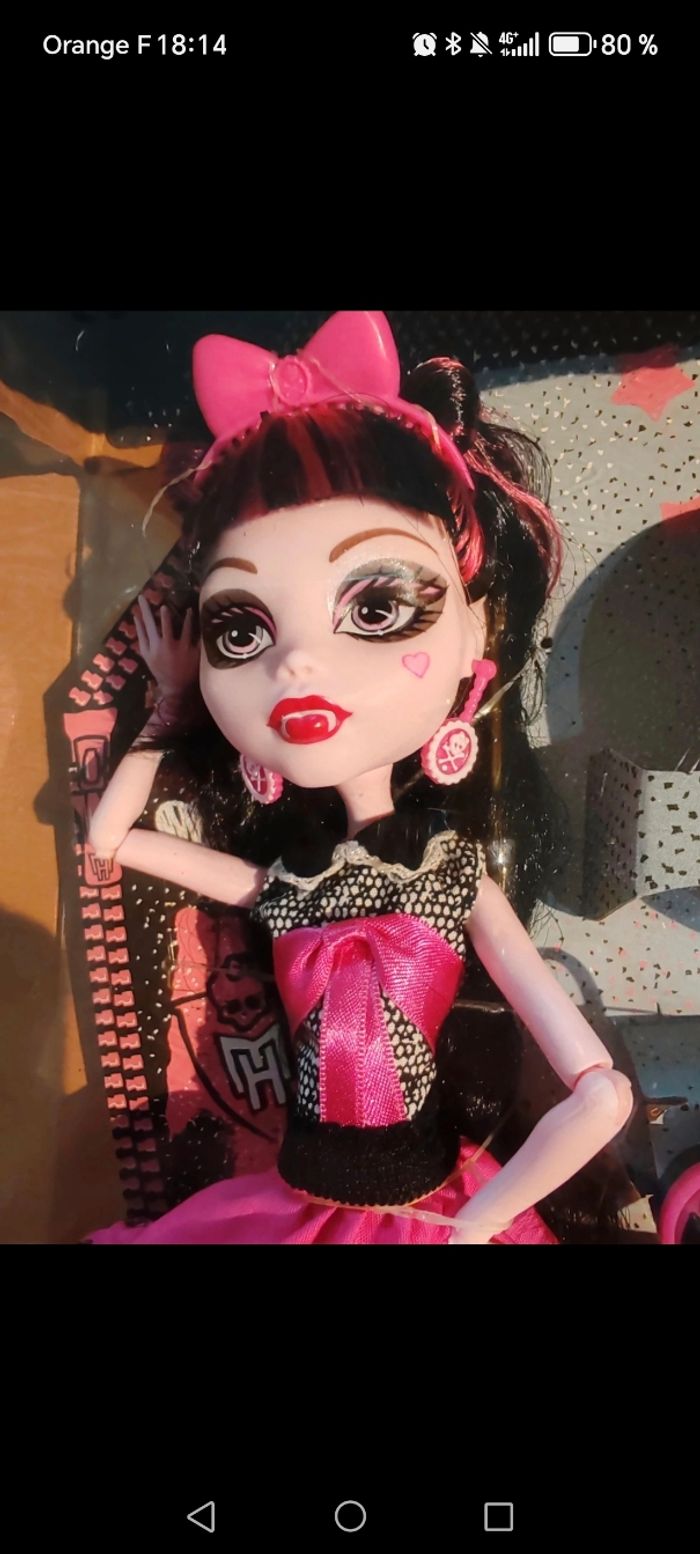 đLot Collector 3 poupĂ©es Monster High Picture Day â Draculaura, Cleo de Nile & Spectra Vondergeist - photo numĂ©ro 2