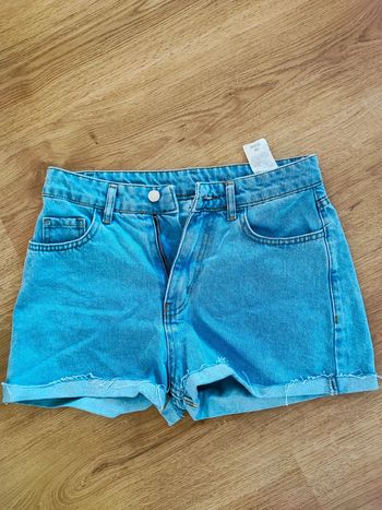 Short taille haute taille M