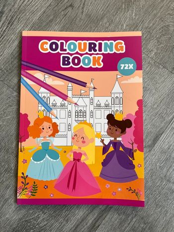 Cahier de coloriage princesses