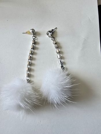 Boucles d’oreilles pompom