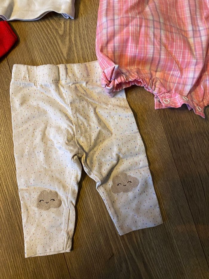 Lot 5 vêtements fille T3 mois - photo numéro 2