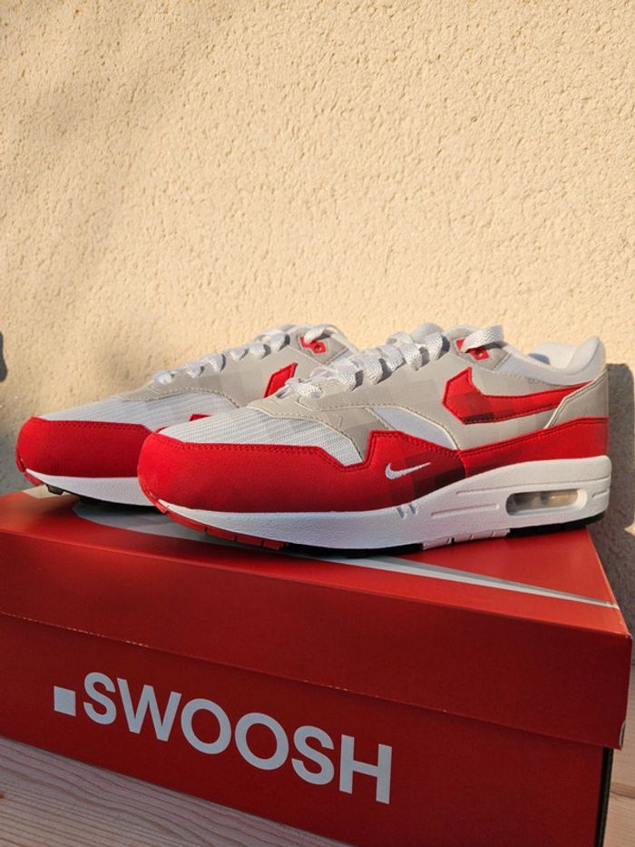 Nike Air Max 1 Swoosh Low Poly Taille 42,5