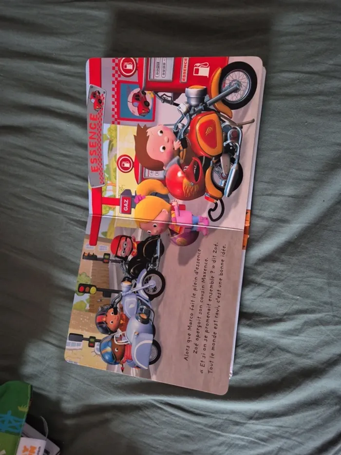 Livre ptit garçon la moto de marco - photo numéro 6