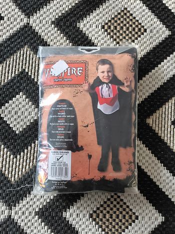Déguisement vampire 7-8ans neuf
