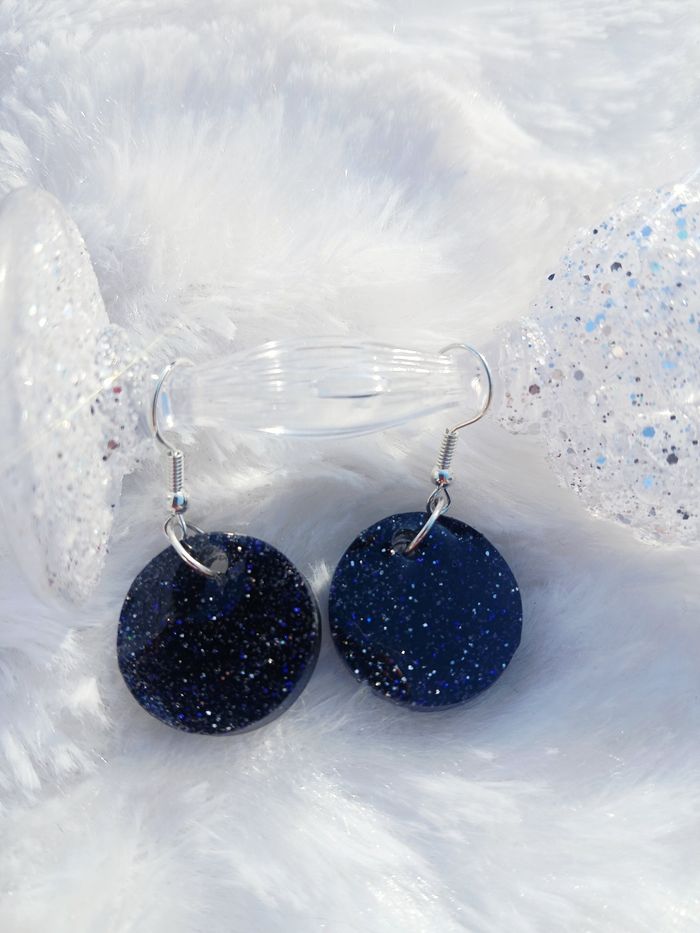 Boucles d'oreilles noires pailletées