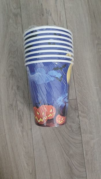 8 verres Halloween neuf