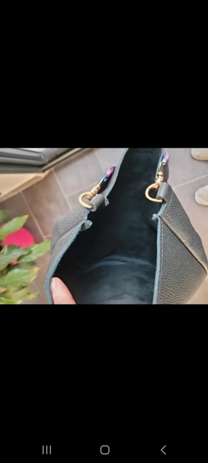 Sac en.bandouillere cuir neuf - photo numéro 7
