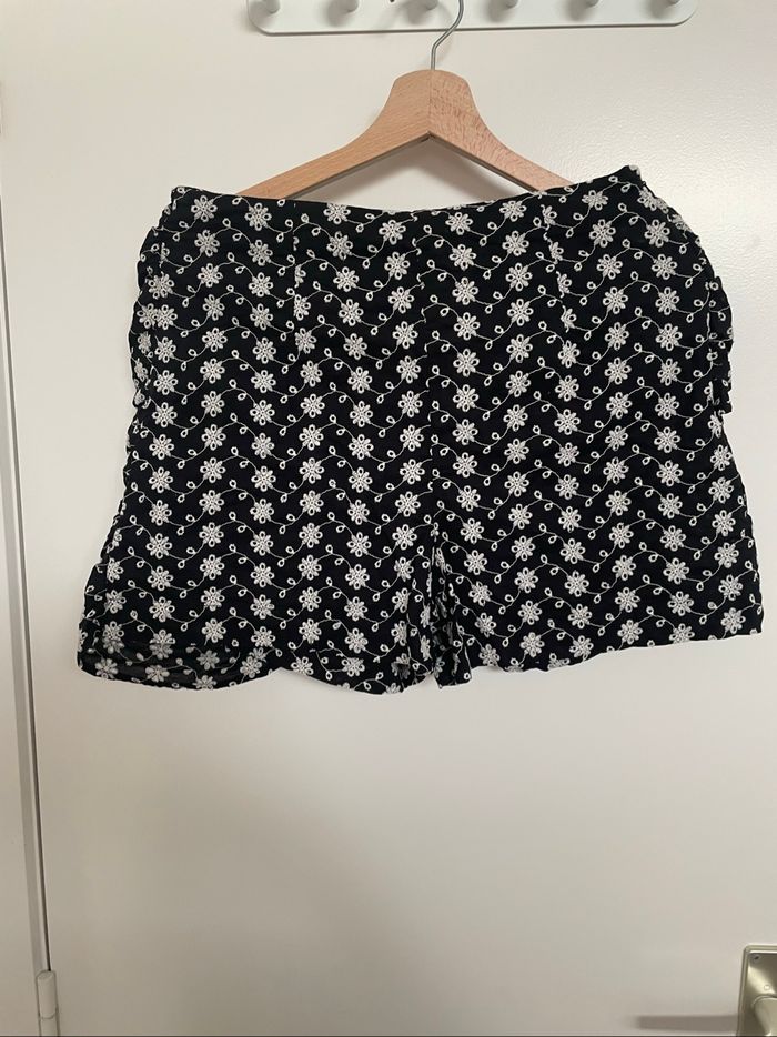 Short Zara noir à motifs à nouer - photo numéro 3