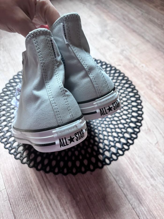 Montante grise clair converse - photo numéro 3