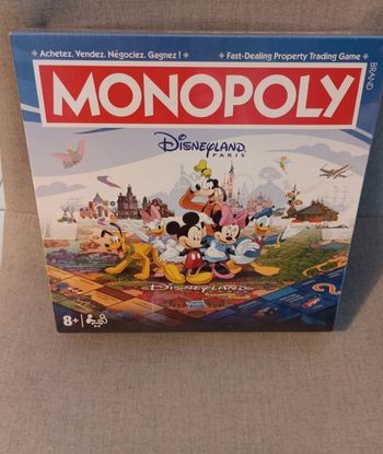 Jeu de société neuf sous blister Monopoly Disneyland Paris