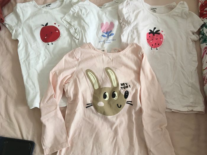 Lot tee shirts