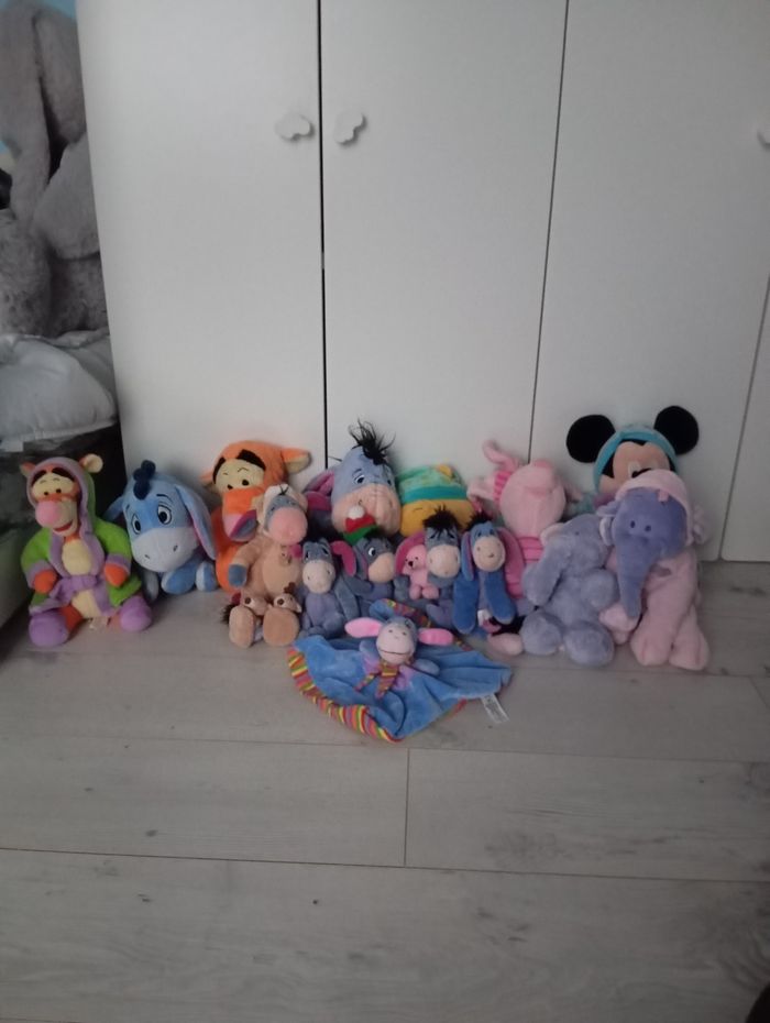 Lot peluches Disney