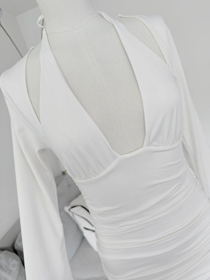 Robe blanche manches longues - photo numéro 2