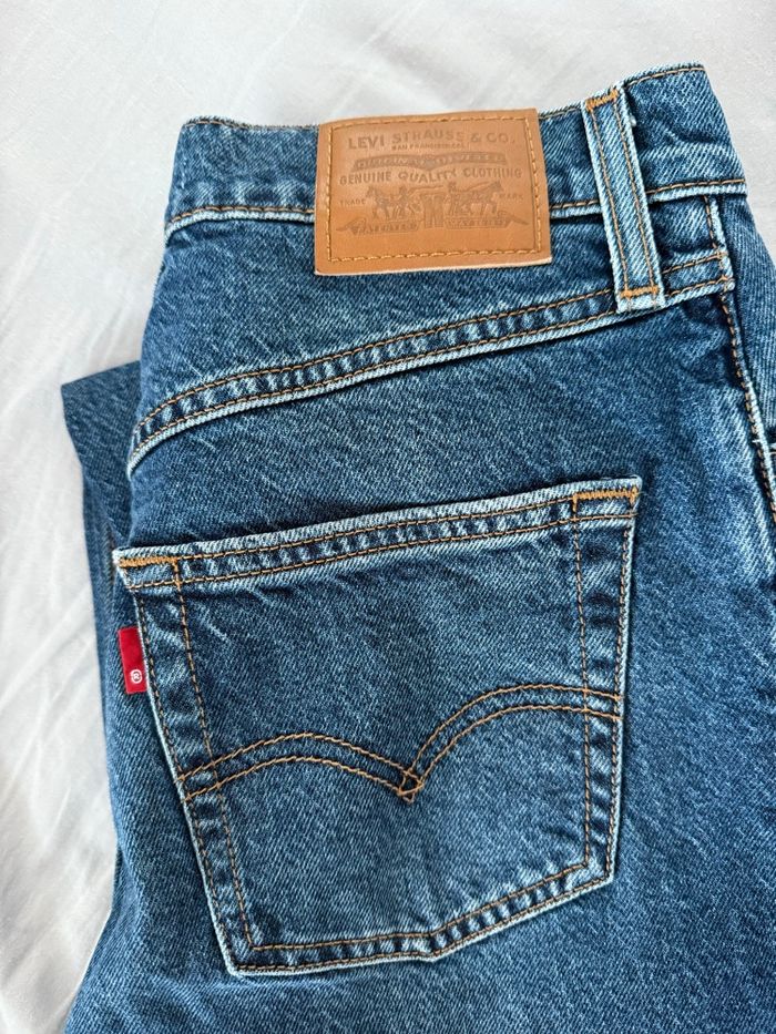 Jean Lévis 80s mom - photo numéro 2