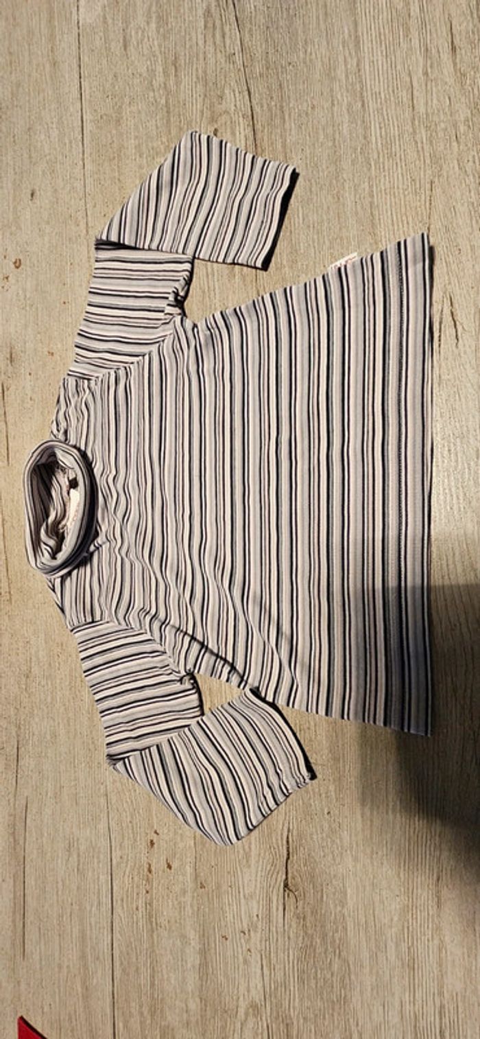 Sous pull manches longues, ligné, Esprit, taille 6/7 ans, bon état - photo numéro 3